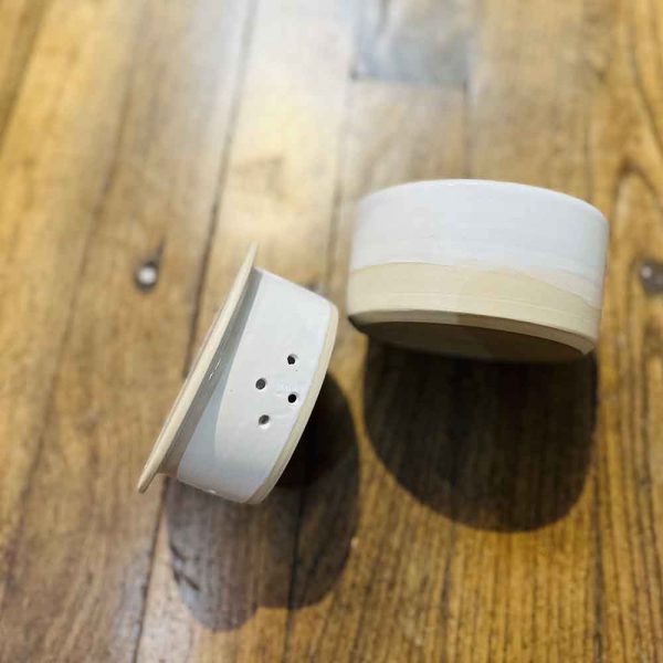 beurrier à eau graphiste en terre