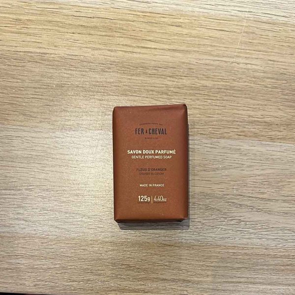 savon de Marseille fleur d'oranger fer à cheval