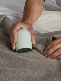 rasoir-bouloches-pilo_no2_sand_lifestyle_01_w1300