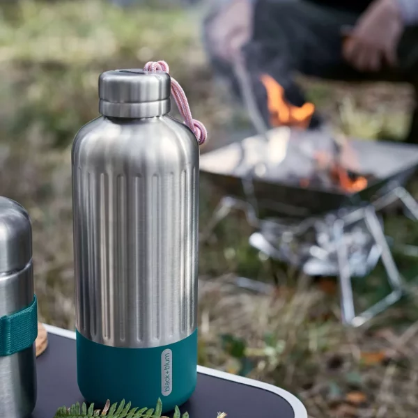 Gourde isotherme explorer de chez black & blum en 850ml