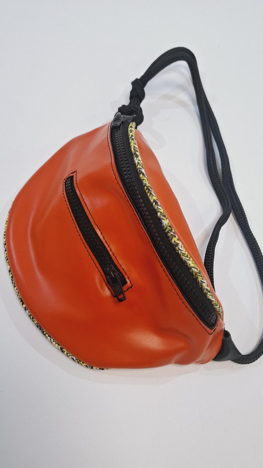 banane-guycotten-sacoche-banane-upcycling Banane en ciré Guy Cotten upcyle Malizenn