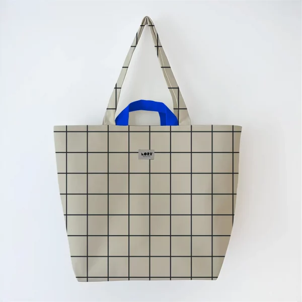 sac cabas imperméable à carreaux lori Barcelona