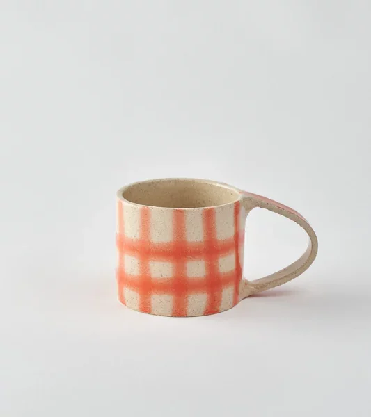 tasse en céramique finition Aérographe orange par Super Ceramics