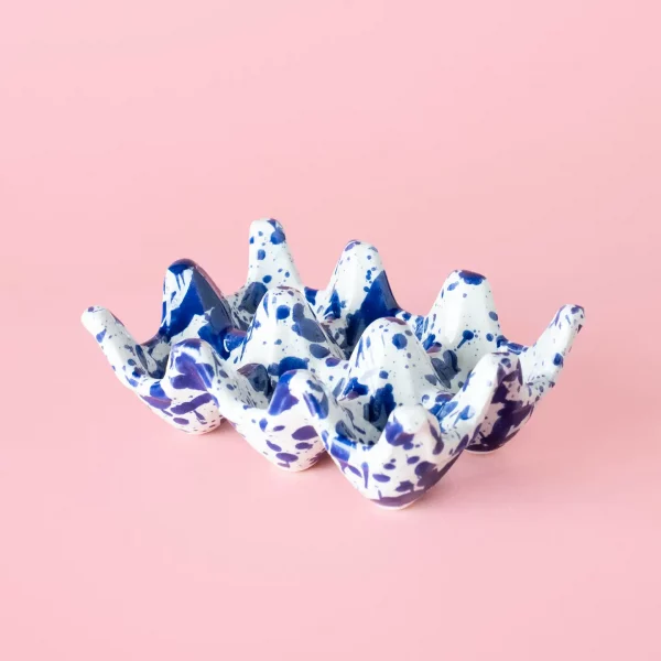 support oeufs céramique bleu et blanc moucheté