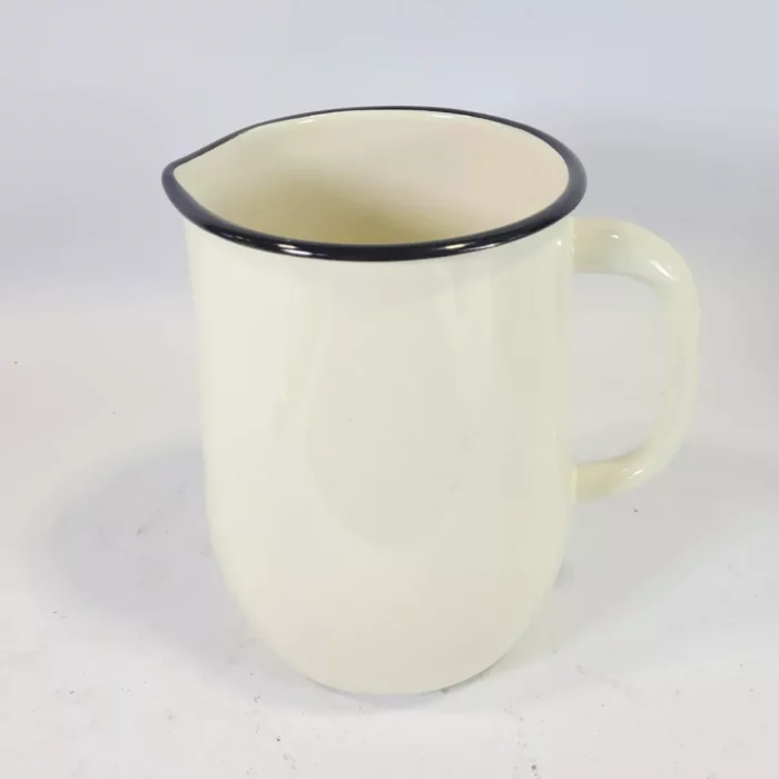 carafe en émail 2,5L blanche par Moogoo