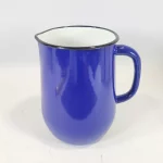 carafe en émail 2,5L bleu marine par Moogoo