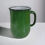 carafe en émail 2,5L verte par Moogoo