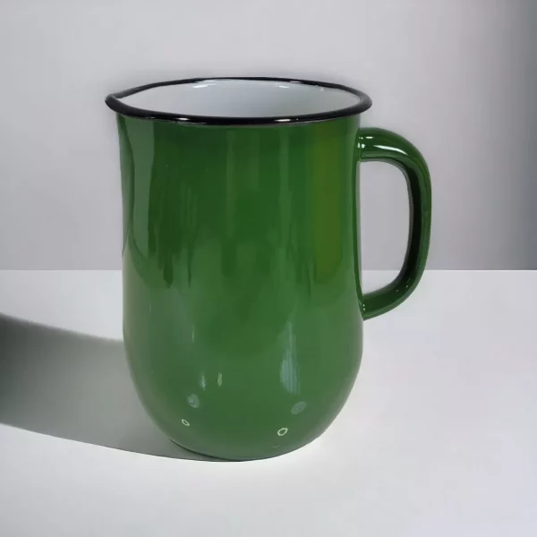 carafe en émail 2,5L verte par Moogoo
