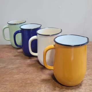 carafes en émail 2,5L par Moogoo