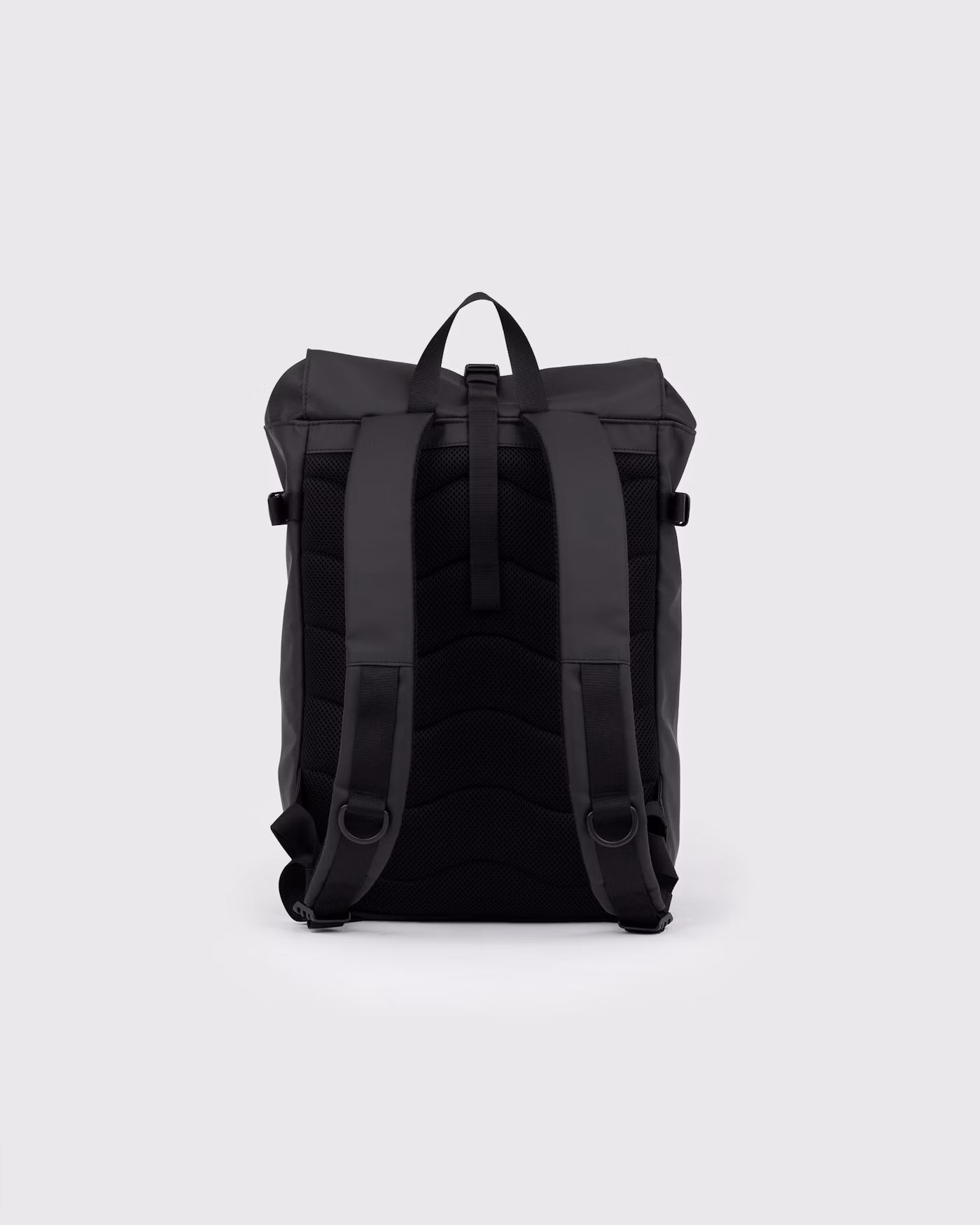 sac à dos Stream Slim Rolltop M par Sandqvist noir