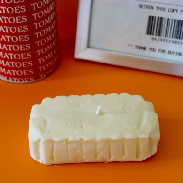 Bougie décorative motte de beurre par The Dopamine Lab