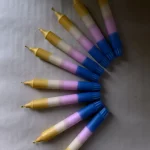 Bougies longues bleu violet or par Heylenochka Berlin