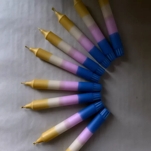Bougies longues bleu violet or par Heylenochka Berlin