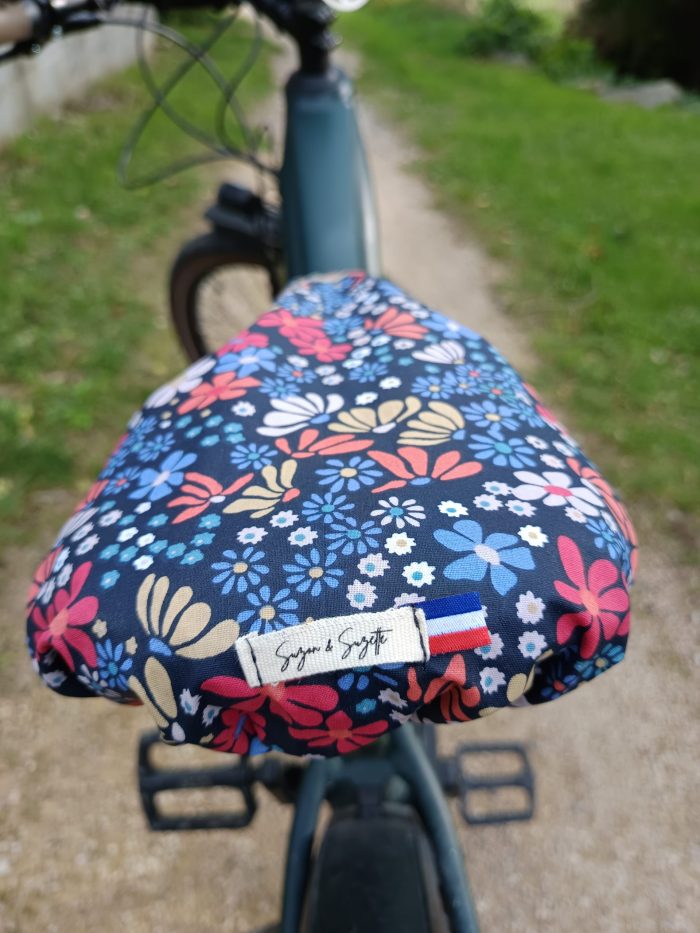 couvre-selle imperméable pour vélo par Suzon & Suzette - champêtre