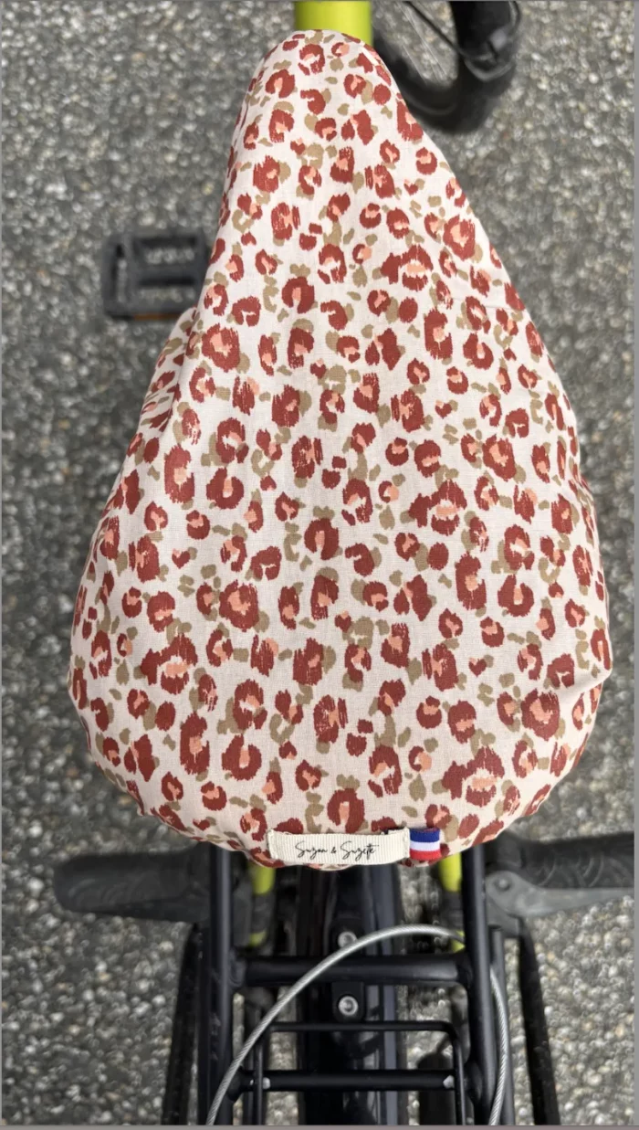 Couvre selle imperméable Suzon & Suzette - Léopard