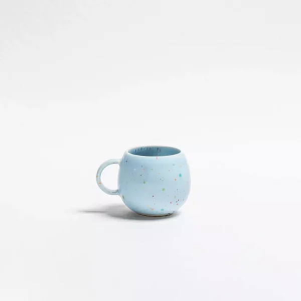 mug rond bleu moucheté 250ml Egg back home