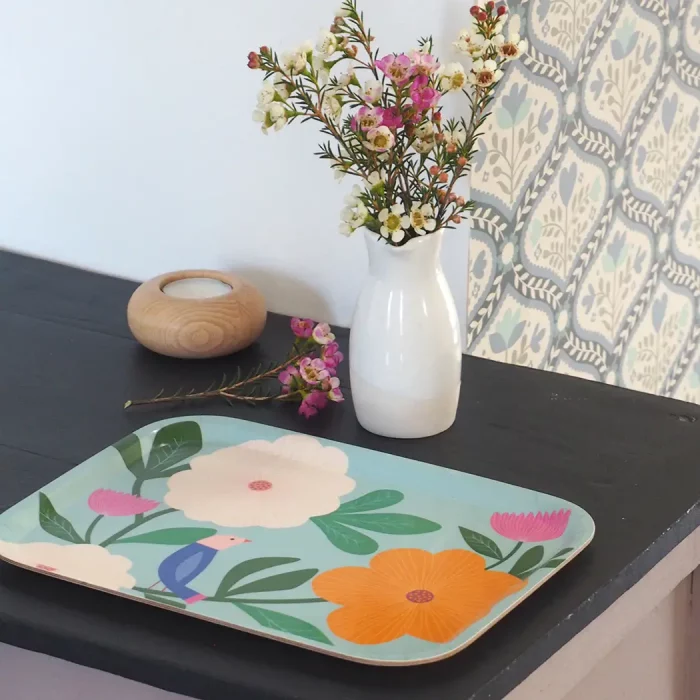 plateau rectangulaire petit motif grosses fleurs en bois- mini labo