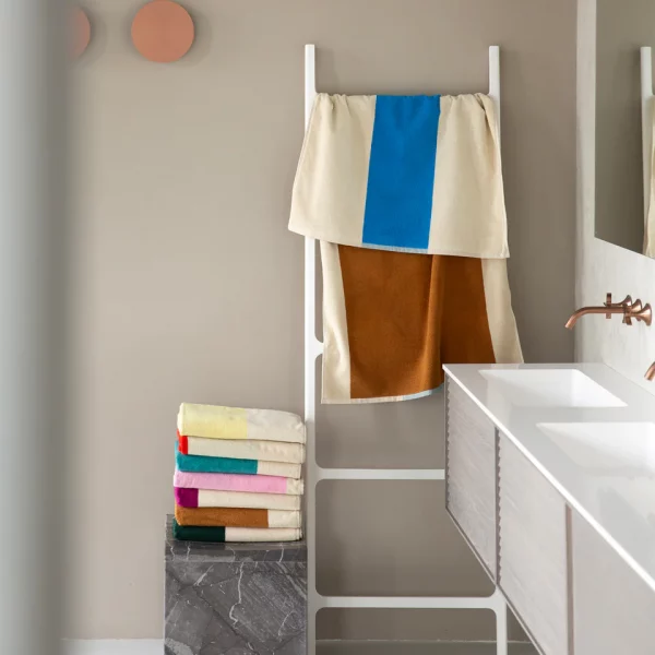 serviettes 70*140 en coton bio multicolores par Suite702