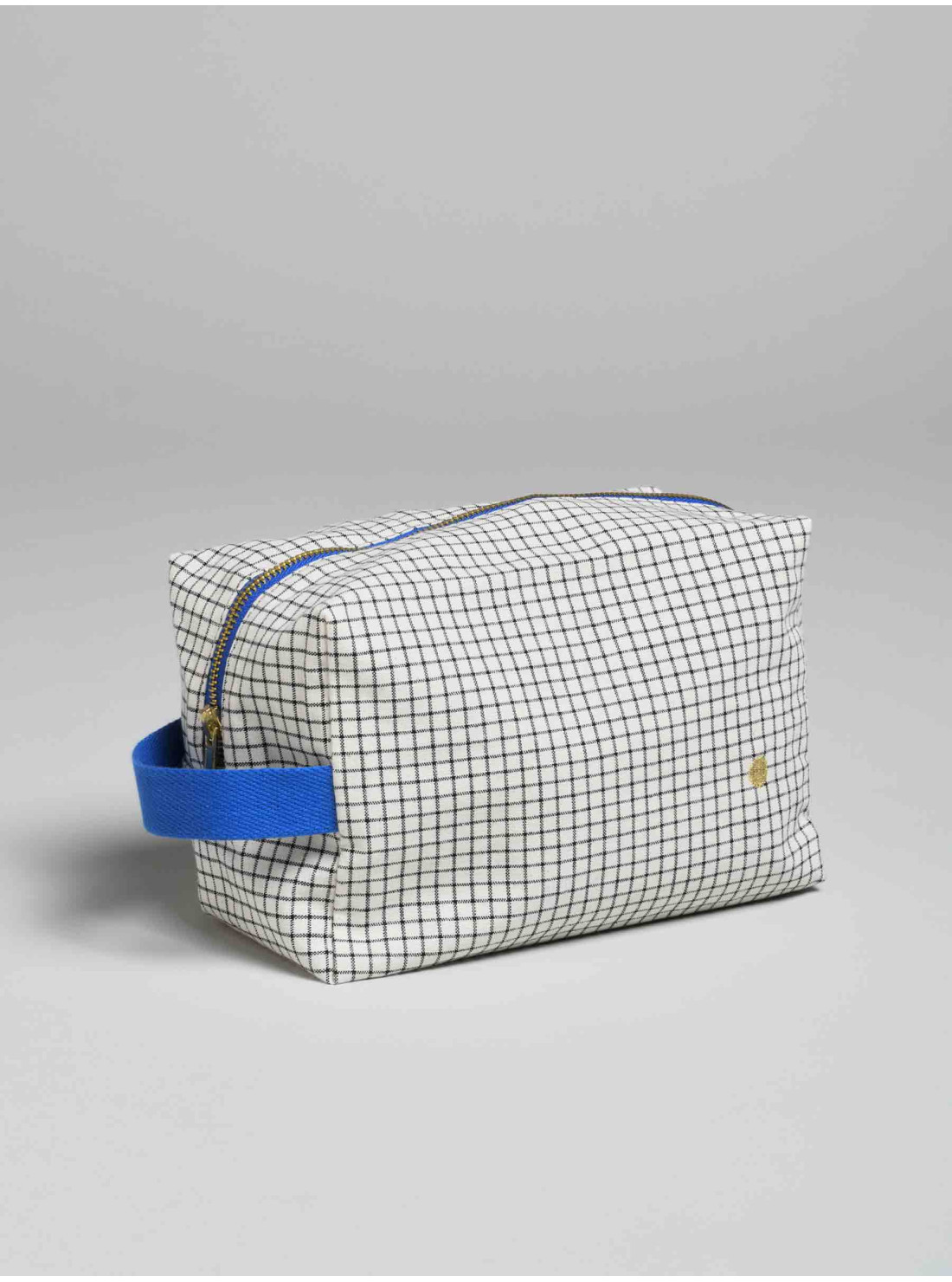 grande-trousse-cube-coton-biobleu-cerise-sur-le-gateau Trousse de toilette rayé noir bleu La Cerise sur le Gateau