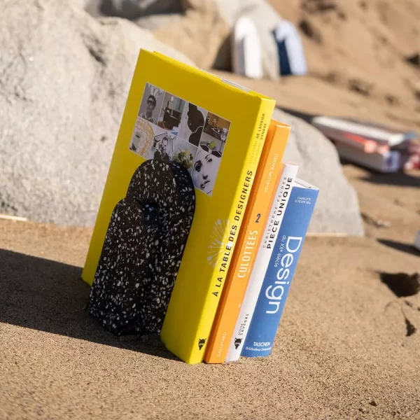 Serre livres en coquillages huitres noir par Malakio