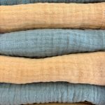 Serviettes de tables gaze de coton unies vert et jaune - Charmy