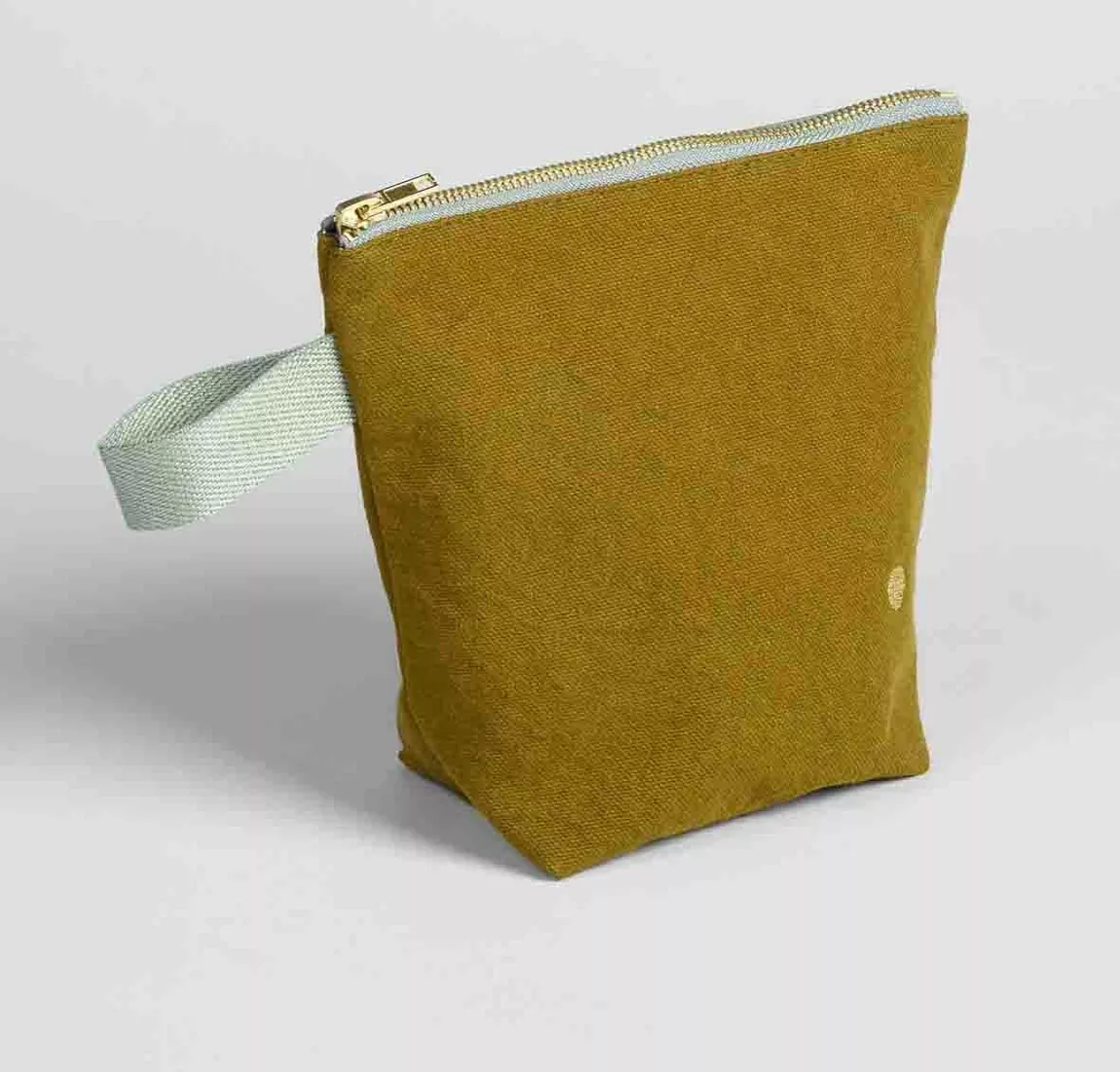 Trousse de toilette couleur noisette kaki la cerise sur le gateau