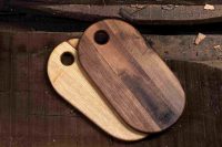 planche_a_decouper_ovale_noyer_roz2