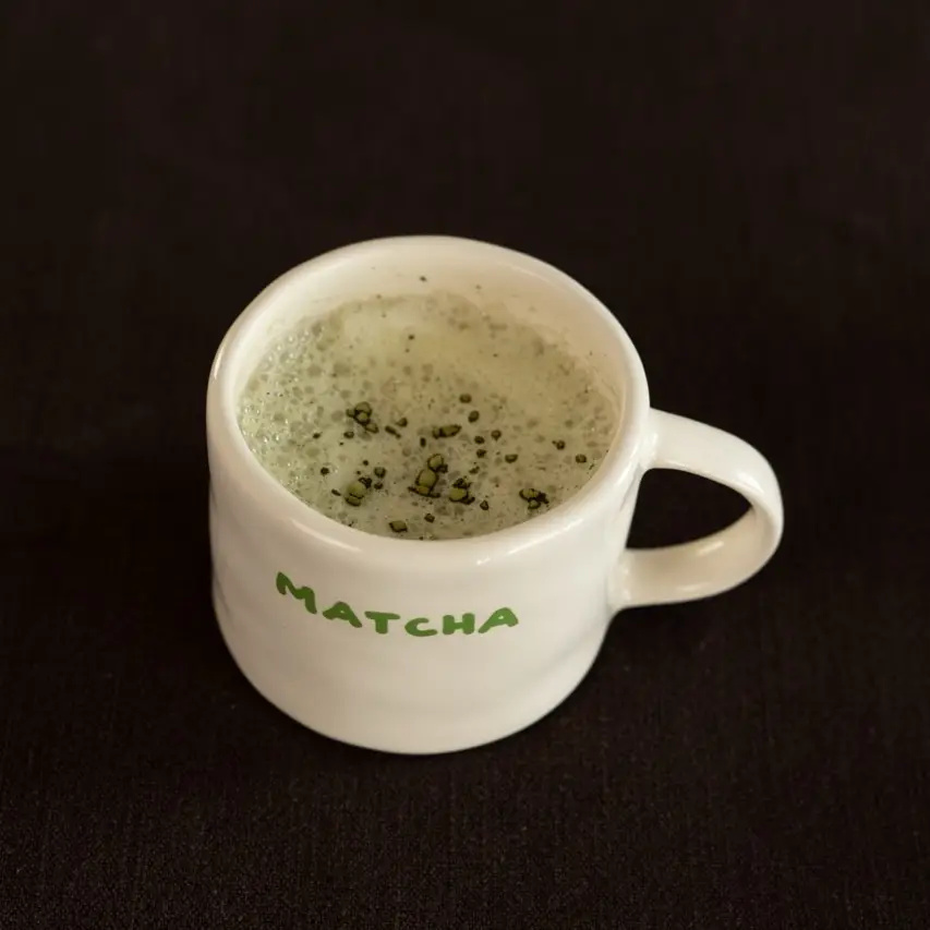 tasse-matche-vert-sisi2.jpeg tasse céramique à matcha verte