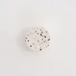 patère en coquillage recyclé mixte par Malakio