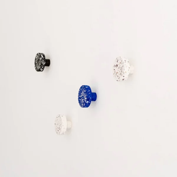 patères en coquillages recyclés par Malakio