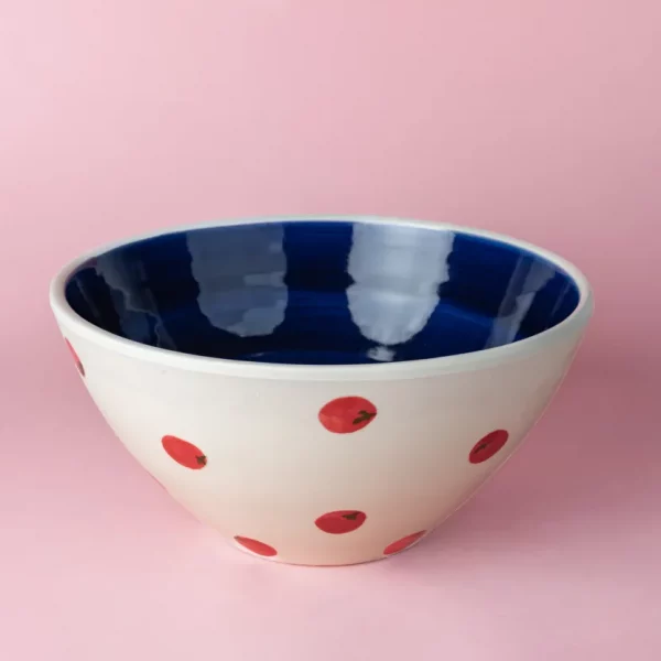 Saladier en céramique motifs tomates par Alfar Tierra Cocida