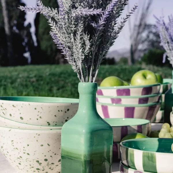 Bouteille à huile d'olive verte par Alfar Tierra Cocida